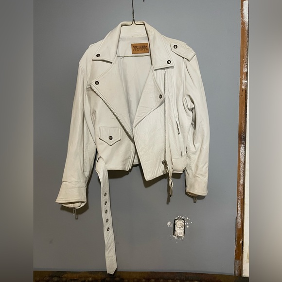 Vintage Victoria Leather White Leather Jacket - Picture 1 of 9